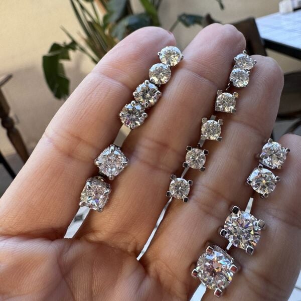 İthal Mozanit Tek Taş Küpe 2.5 ct
