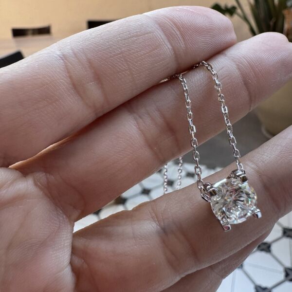 İthal Mozanit Kolye 2.5 ct