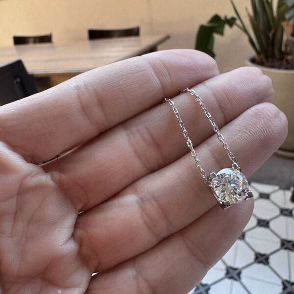 İthal Mozanit Kolye 2.5 ct