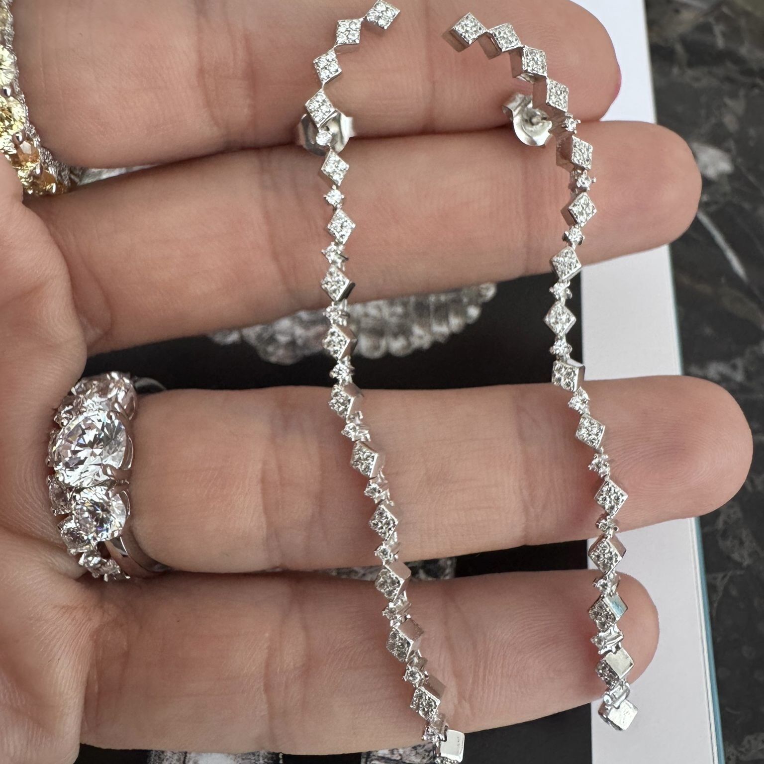 İthal Mozanit Küpe