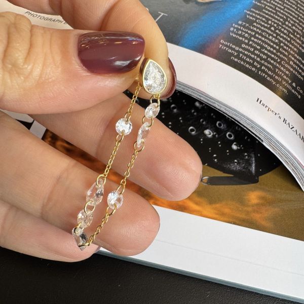 İthal Kristal Taşlı Küpe