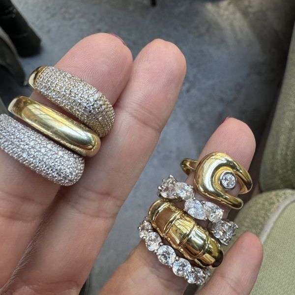 Goldys Yüzük
